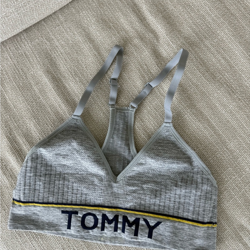 Tommy Hilfiger Gray Sports Bra. Size s